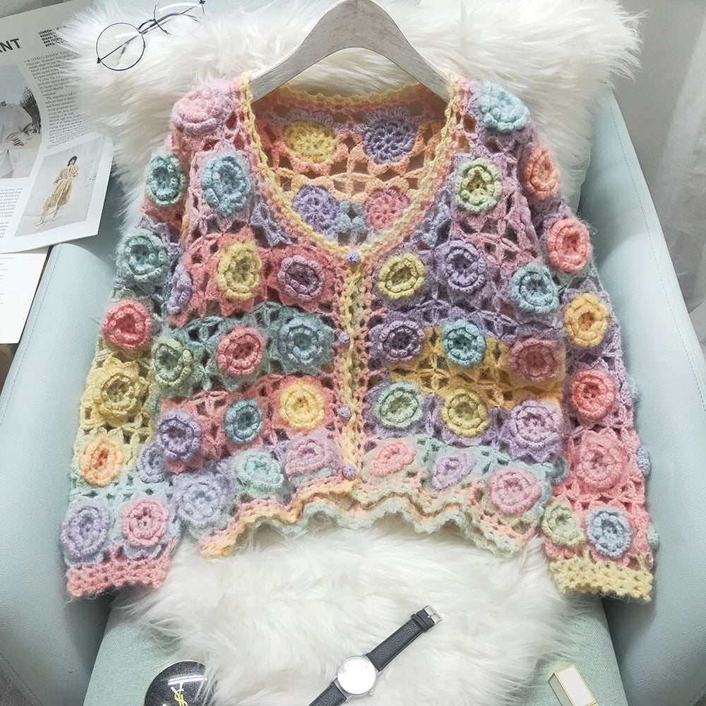 Heklet cardigan med blomster