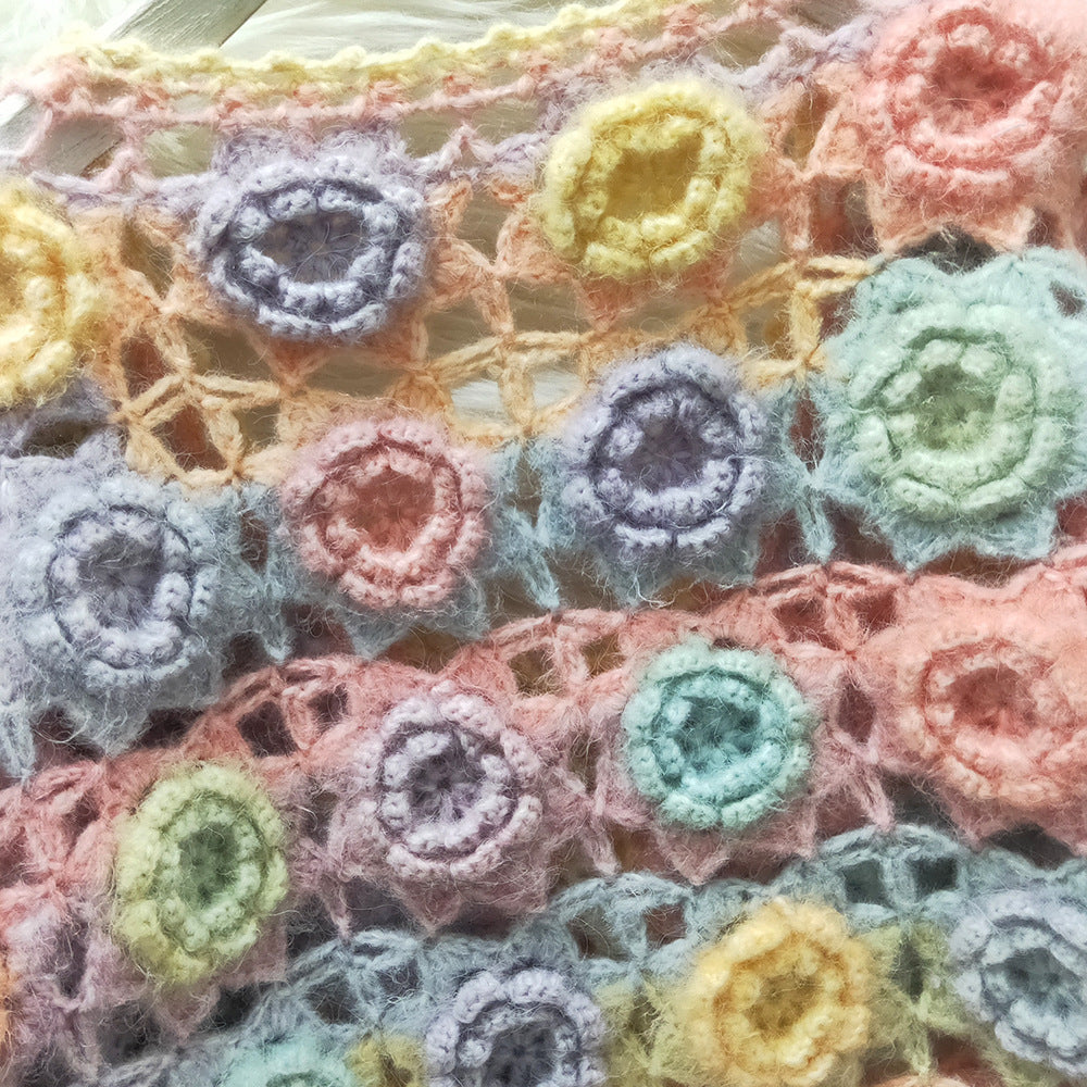 Heklet cardigan med blomster