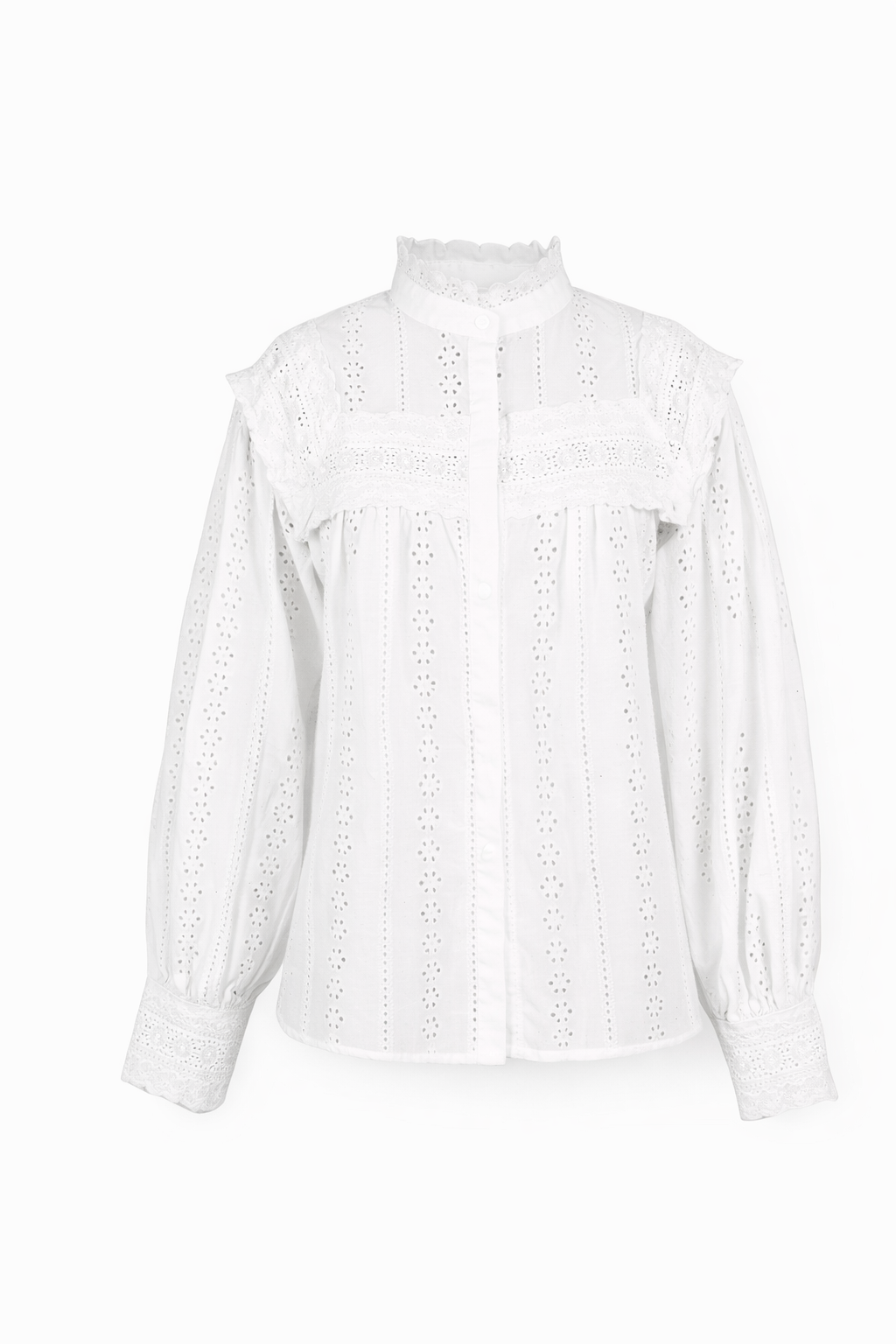 Bluse i brodert mønster