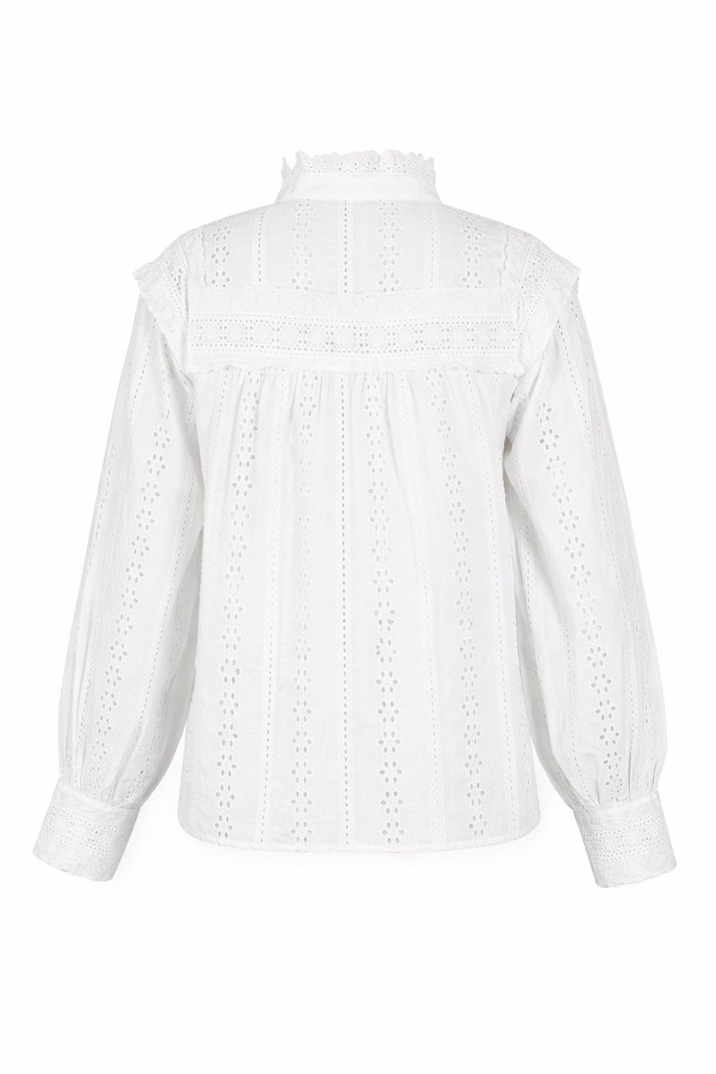 Bluse i brodert mønster