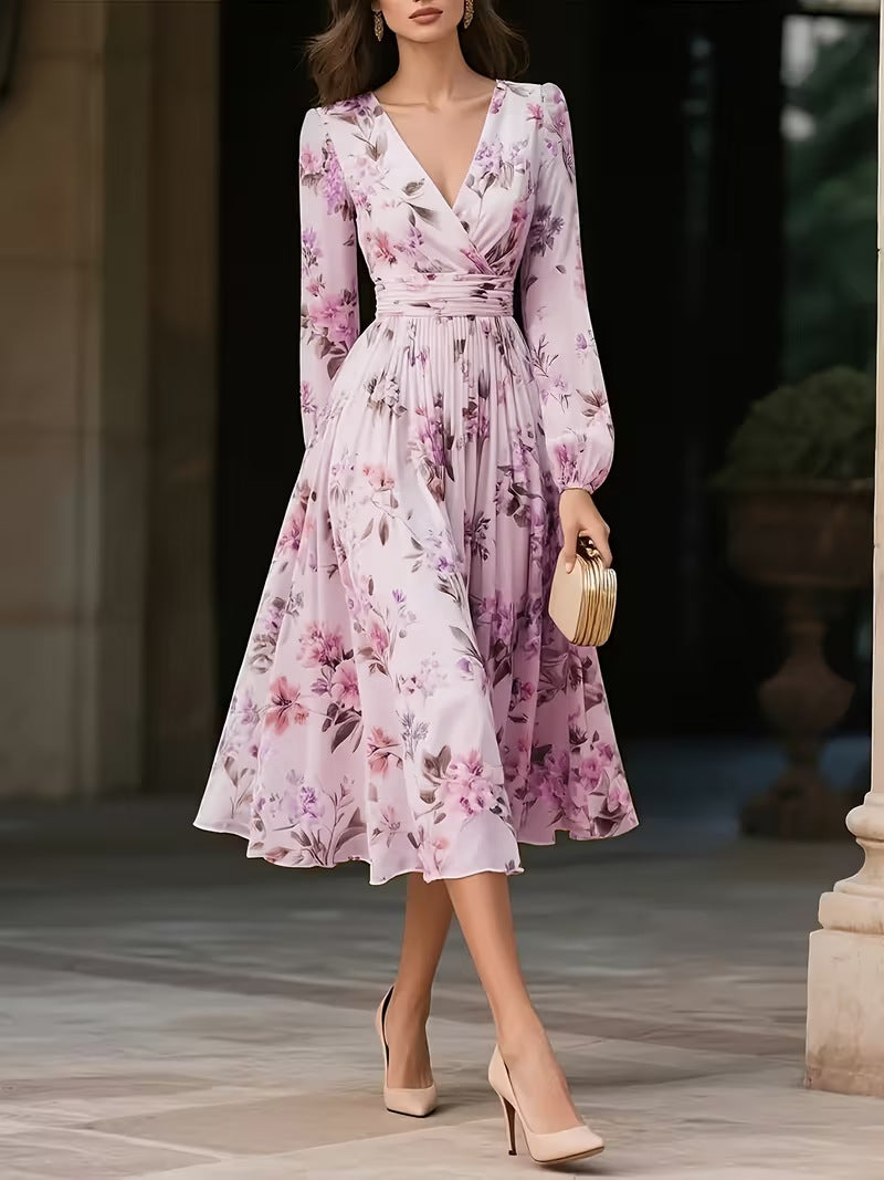 Elegant Blomstret kjole med V-hals